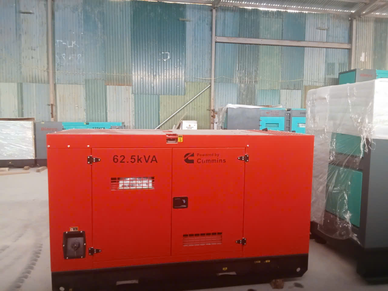 máy phát điện 60kva tầm giá 160 -220 triệu