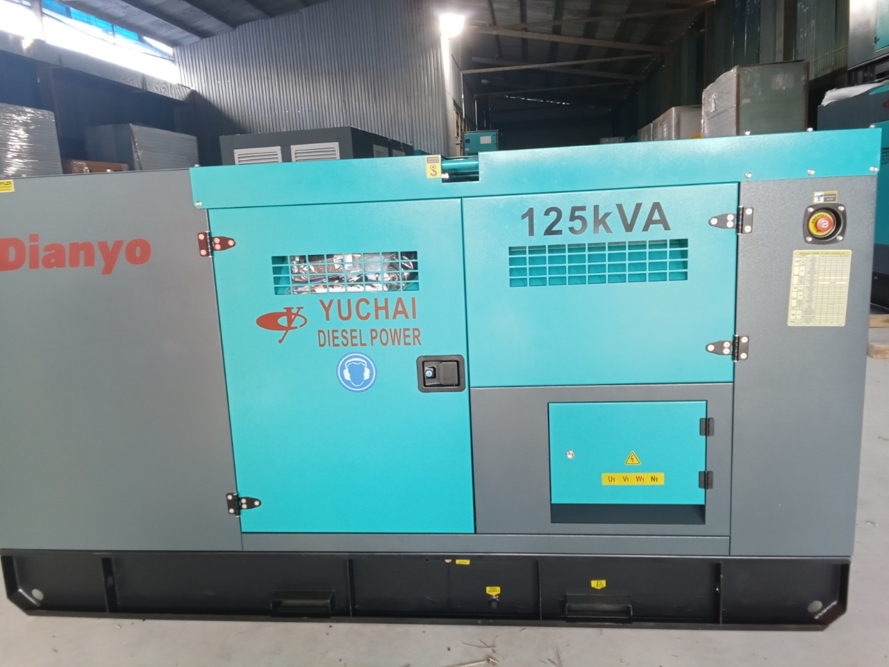 Máy phát điện 125Kva Yuchai