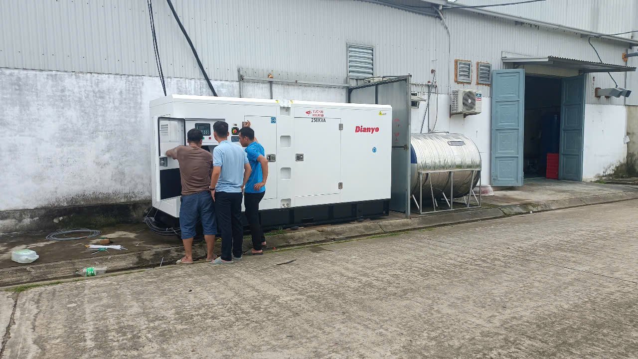 máy phát điện 250kva Yuchai
