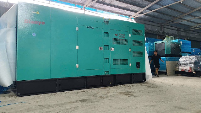 Máy phát điện Yuchai 500Kva